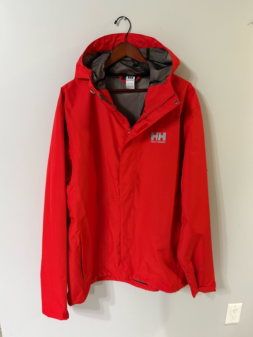 Helly Hansen Men's Bright Red Hooded Rain Jacket